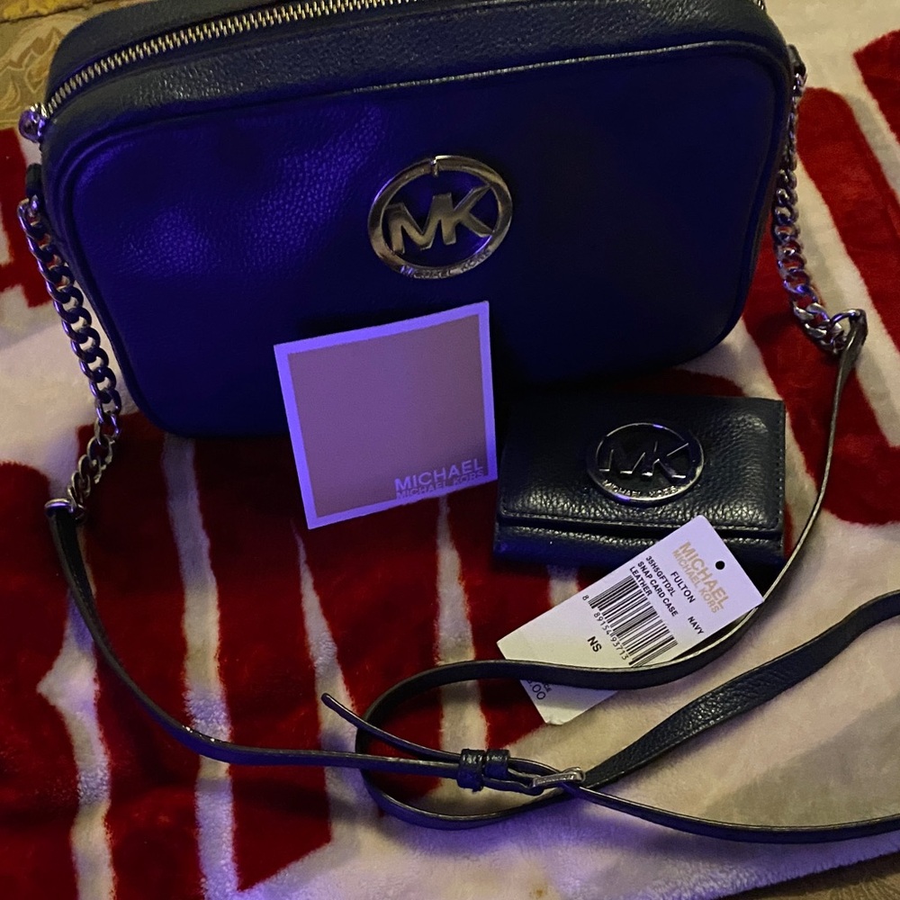 Michael Kors Navy Crossbody Bag and Wallet - Picture 6 of 7